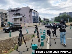 Телевизионная техника у Тбилисского городского суда