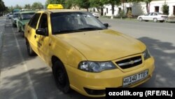 Самарқанддаги таксилардан бири (иллюстратив сурат)