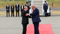 Trump pret Putinin në Alaskë