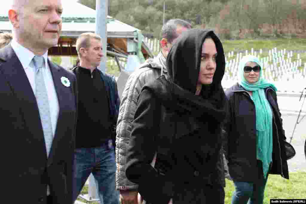 Bosnia-Herzegovina - BritishForeign Secretary William Hague MP and the Special Envoy of the UN High Commissioner for Refugees Angelina Jolie, Srebrenica, 28Mar2014