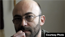 Scriitorul Filip Florian