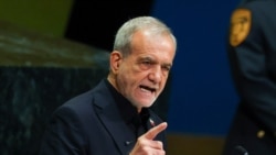 Iranski predsjednik Masud Pezeškijan obraća se Generalnoj skupštini UN u Njujorku 23. septembra.