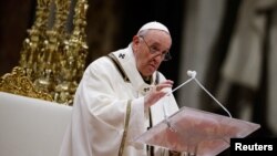 "Crkva uz Božiju pomoć izvršava svoju obavezu sa čvrstom odlučnošću da pruži pravdu žrtvama zlostavljanja od strane svojih pripadnika", rekao je papa.