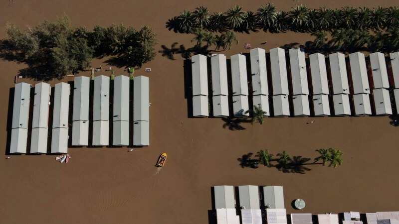 Евакуација на околу 32.000 жители на Сиднеј поради поплави