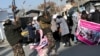 Талибански бойци се опитват да разпръснат протест на жени с изстрели във въздуха