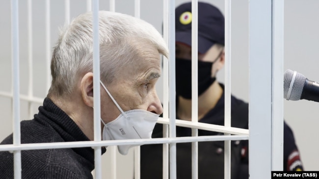 Юрий Дмитриев во время оглашения приговора в Петрозаводском городском суде