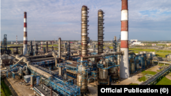 Башнефть корылмалары (архив)