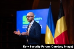 Голова Київського безпекового форуму, прем’єр-міністр України у 2014–2016 роках Арсеній Яценюк під час Київського безпекового форуму в Брюсселі, 28 жовтня 2026 року