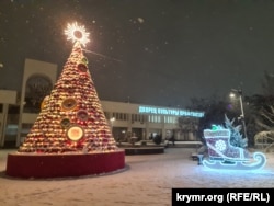 Снегопад в Симферополе, 26 декабря 2025 года