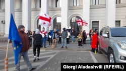 აქციის მონაწილეები თელავში