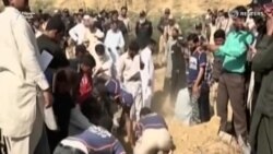 Ҷасадҳоро барои таҳқиқи "куштори номусӣ" аз қабр берун карданд