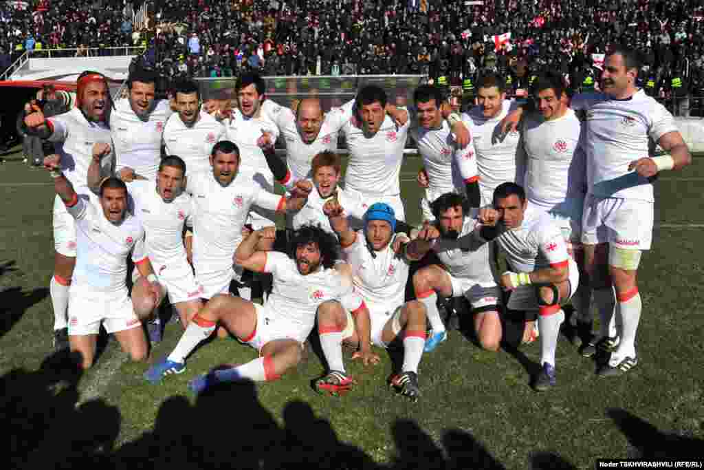 ერთა თასის მეხუთე ტურში საქართველოს მორაგბეთა ეროვნულმა ნაკრებმა ანგარიშით 46:0 დაამარცხა რუსეთის გუნდი. მატჩი თბილისში, მიხეილ მესხის სახელობის ეროვნულ სტადიონზე შედგა.