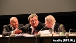 Татарстан Язучылар берлеге корылтае, архив фотосы