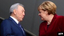 Канцлер Германии Ангела Меркель и президент Казахстана Нурсултан Назарбаев. Берлин, 9 января 2014 года.