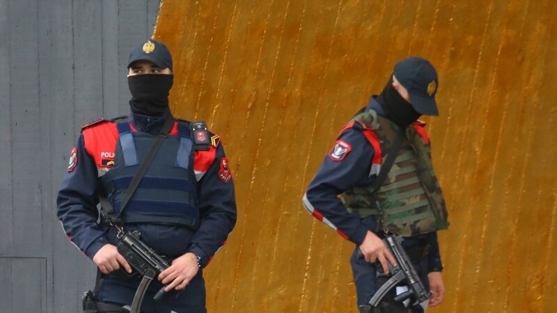 Policia shqiptare sekuestron mina me telekomandë