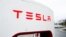 قرار است تا پایان تابستان از کامیون تماما برقی تسلا رونمایی شود.