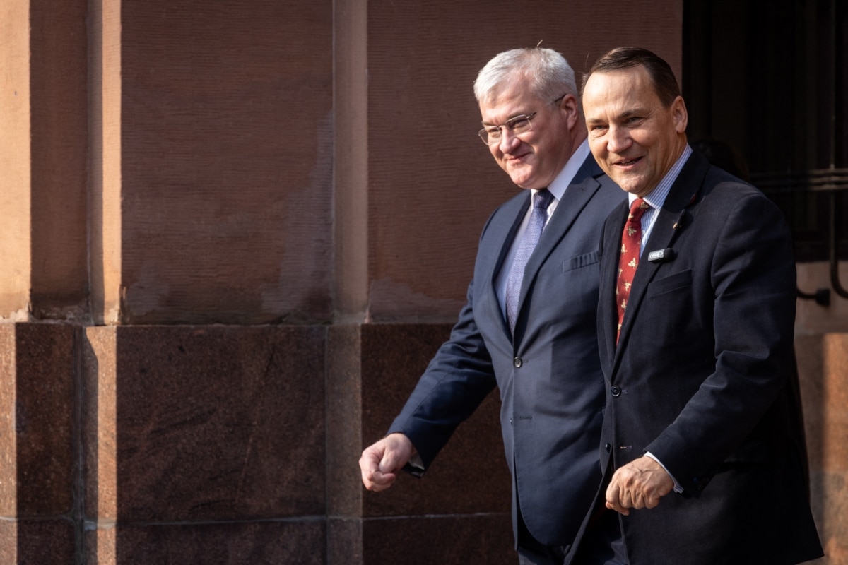 Сибіга заявив, що запропонував «пакет антикризових кроків» Польщі на зустрічі з Сікорським