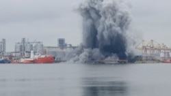O dronă marină s-a autodistrus în cel mai mare port al României, Constanța. Autoritățile au evacuat câteva plaje de pe Litoral, căci ar mai putea fi drone în derivă.