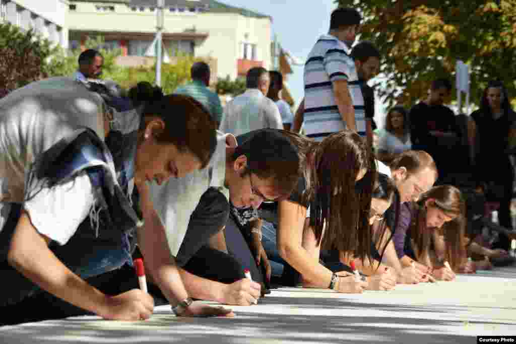 Kosovo - Protesti u Prištini protiv privatizacije kompanija, 28. septembar 2012. 