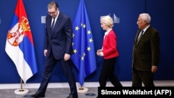 Predsednik Srbije Aleksandar Vučić, predsednica Evropske komisije Ursula fon der Lajen i predsednik Evropskog saveta Antonio Košta, 10. decembar 2025.