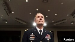 Sh.B.A. – Gjenerali Keith Alexander, komandant i Komandës Kibernetike të Amerikës, drejtor i Agjencisë Kombëtare të Sigurisë (NSA), 18Qershor2013