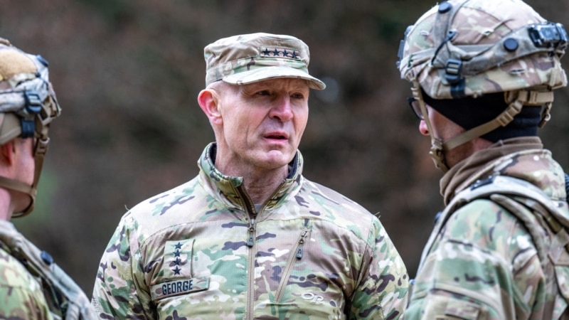 پیت هگست، فرماندۀ ستاد نیروی زمینی ارتش ایالات متحده را برکنار کرد