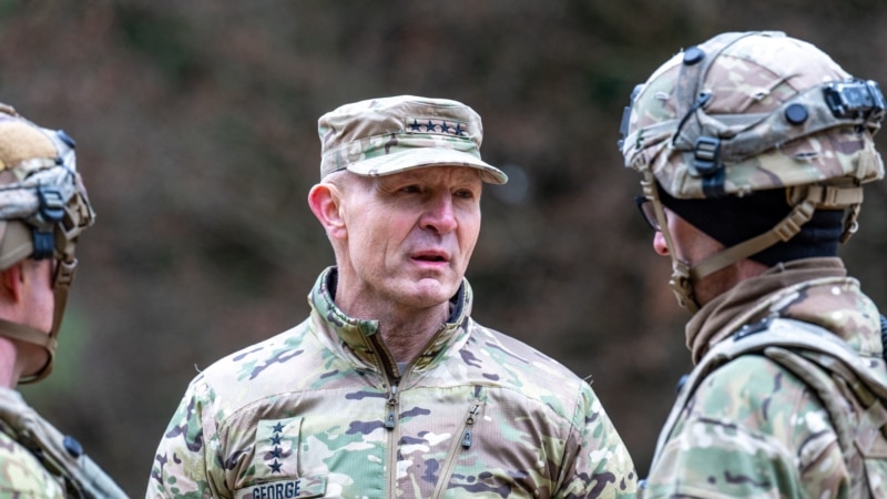 پیت هگست، فرماندۀ ستاد نیروی زمینی ارتش ایالات متحده را برکنار کرد