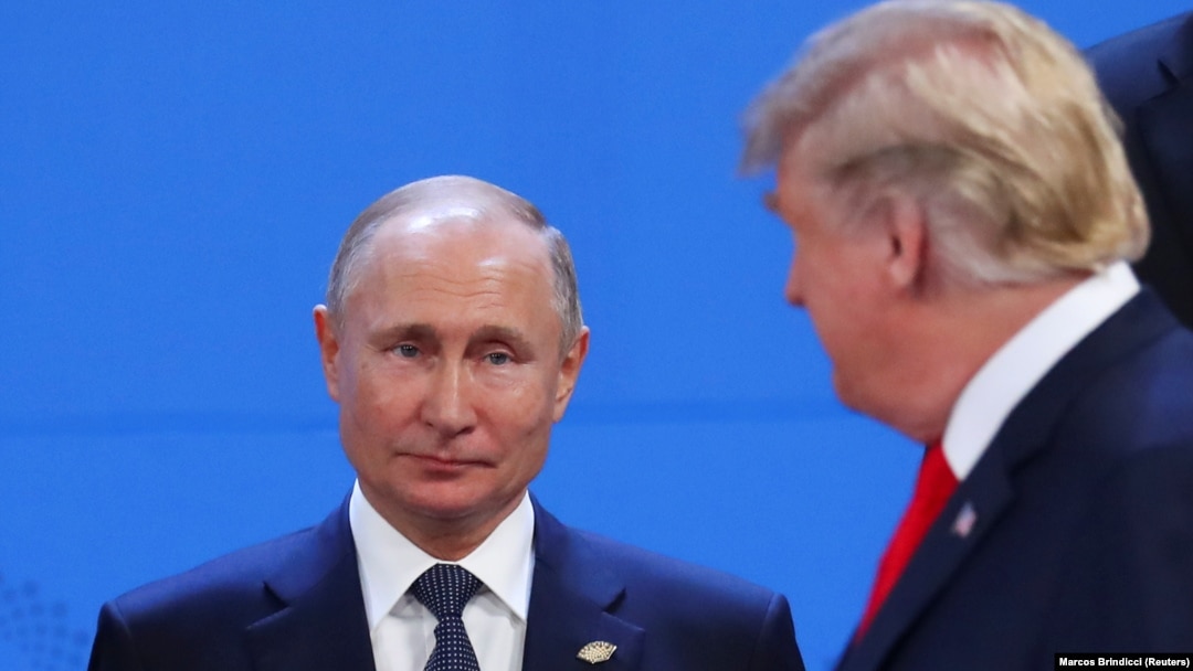 Russian President Vladimir Putin reportedly cooled U.S. President Donald Trump's view of Ukraine with his "disparaging depictions" of the country. 