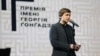 У редакції заявили, що вважають це затримання незаконним, і закликали до негайного звільнення журналіста й офіційного пояснення дій австрійських правоохоронців