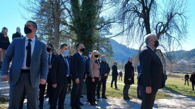 Kriza Vlade Crne Gore zbog negiranja genocida u Srebrenici