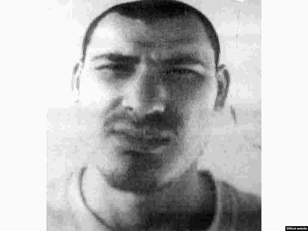 Алӣ Алиев - one of the Islamic militants who escaped from prison in Dushanbe. 