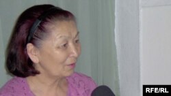 “Сезим” кризистик борборунун жетекчиси Бүбүсара Рыскулова маалымат каражаттарын адам укуктарына шек келтире турган салт санааларды үгүттөгөн адамдардын айткандарын жарыялабоого чакырууда