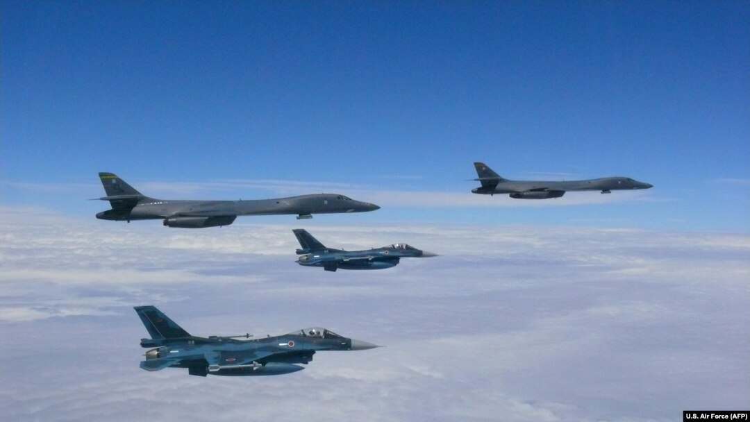 Самолёты ВВС США над Восточно-Китайским морем, 7 августа 2017