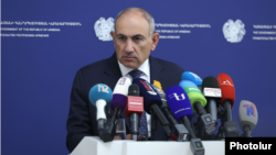 Nikol Paşinyan