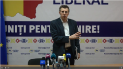 Cele trei motive pentru care Dorin Chirtoacă se retrage din funcţia de primar al Chişinăului