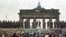 La 9 noiembrie 1989, ziua căderii Zidului de la Berlin