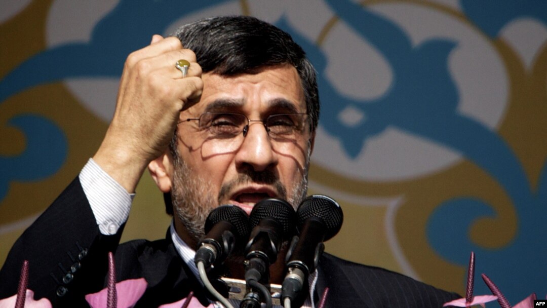 محمود احمدی‌نژاد می‌گوید هزینه برگزاری همزمان دو انتخابات، بالاتر از برگزاری هر یک به صورت جداگانه است.
