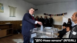 Delian Peevski, cel de care ar putea depinde culoarea noii guvernări, votând la 27 octombrie.