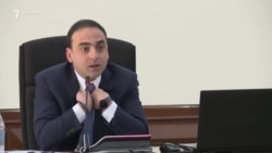 Վեճ, քաշքշուկ՝ ՔՊ-ի և «Մայր Հայաստան»-ի միջև Երևանի ավագանու արտահերթ նիստի ընթացքում
