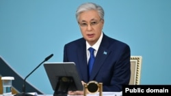 Акордонун саясий реформасы: Сенат тарайт, вице-президент болот