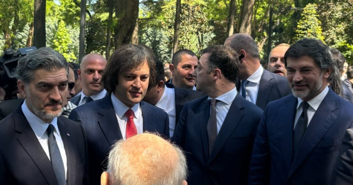 „ქართული ოცნების“ ხელისუფლების წარმომადგენლებმა ვეტერანებს მიულოცეს ნაციზმზე გამარჯვება