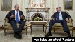 İsrailin baş naziri Benyamin Netanyahu və Rusiya prezidenti Vladimir Putin