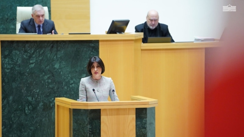 Աբխազական երկաթուղու վերագործարկումը բացառվում է. Բոճորիշվիլի