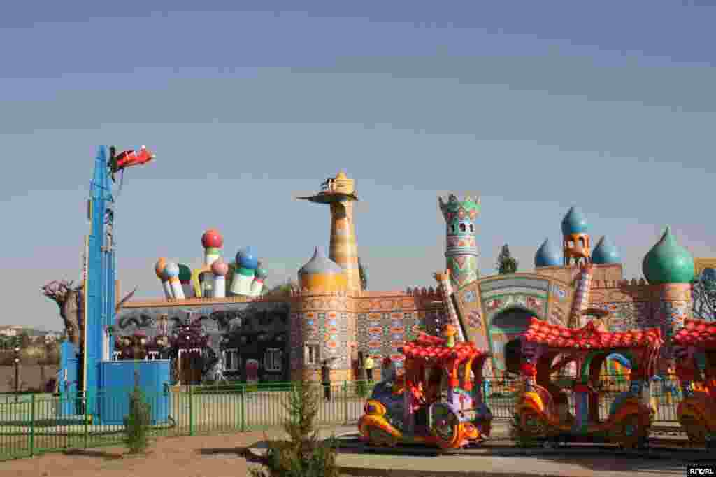 Бузургтарин тафреҳгоҳи атфол #33