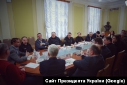 Учасники наради під керівництвом керівника ОП Кирила Буданова, присвяченої створенню Пантеону видатних українців. Київ, 28 березня 2026 року