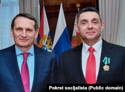 Direktor Spoljne obaveštajne službe Rusije, Sergej Nariškin uručio je Aleksandru Vulinu Orden Prijateljstva, januar 2024.