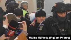 Mercenarul Horațiu Potra a fost adus la sediul Parchetului de pe lângă Înalta Curte de Casație și Justiție. 24 noiembrie 2025.