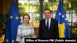 Kryediplomatja e Bashkimit Evropian, Kaja Kallas në takim me kryeministrin e Kosovës, Albin Kurti në maj të vitit të kaluar.