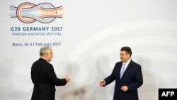 Energična diskusija o Siriji: Zigmar Gabrijel i Reks Tilerson na samitu G20 u Bonu