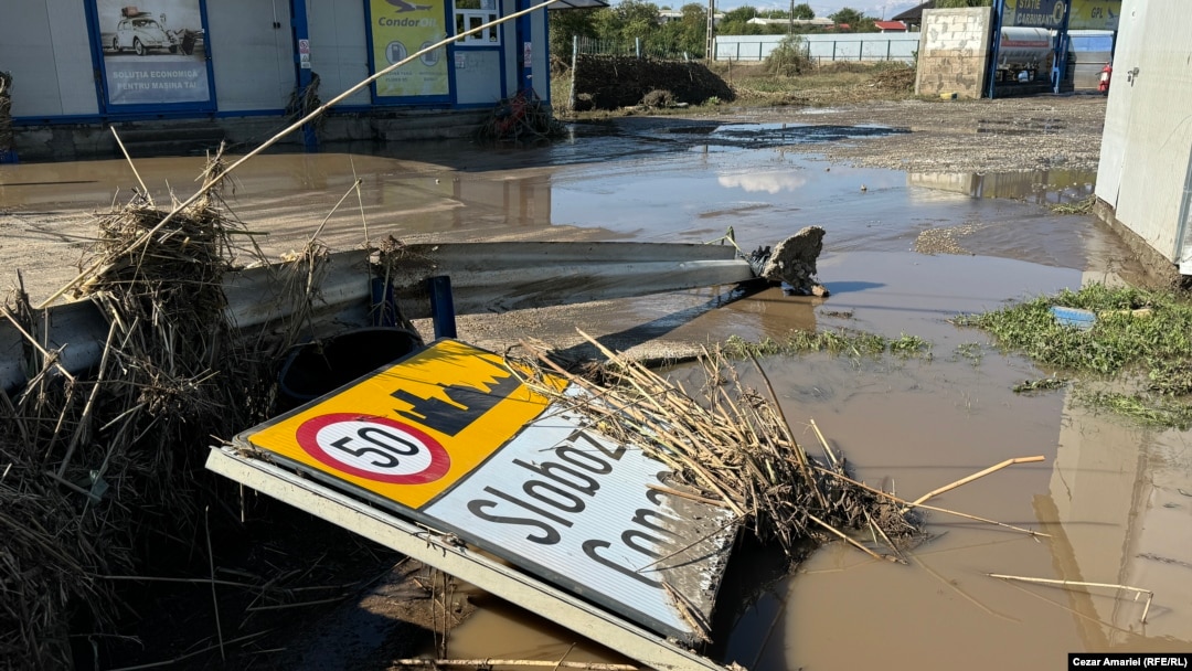 Peste 80% din gospodăriile din localitatea Slobozia Conachi (Galați) au fost afectate de inundațiile din 13-14 septembrie.